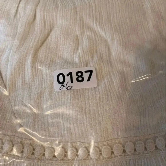 BIRDCAGE Label Boho Cream Cold Shoulder Dress by
Anthropologie - Picture 9 of 11